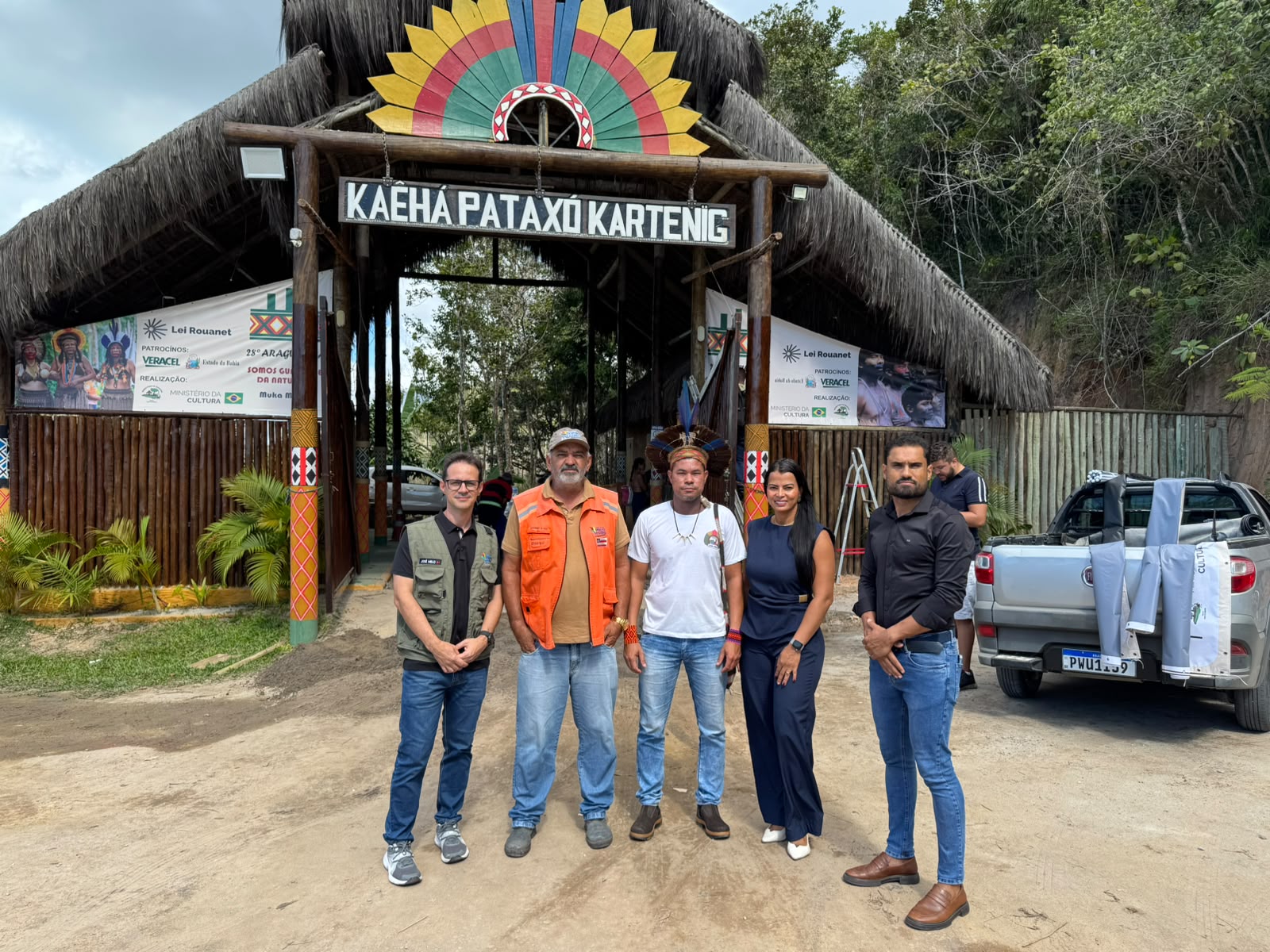 Prefeitura de Porto Seguro reforça preparativos para o festival  indígena Aragwaksã com visita técnica à Reserva da Jaqueira